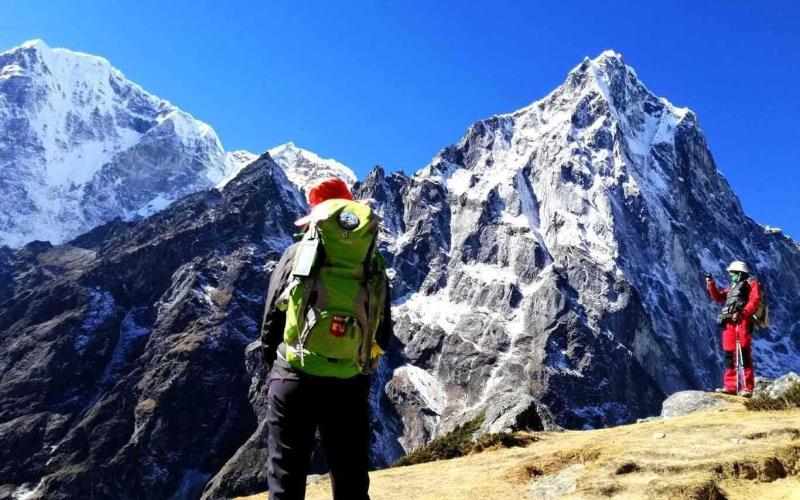 Camp Trekking